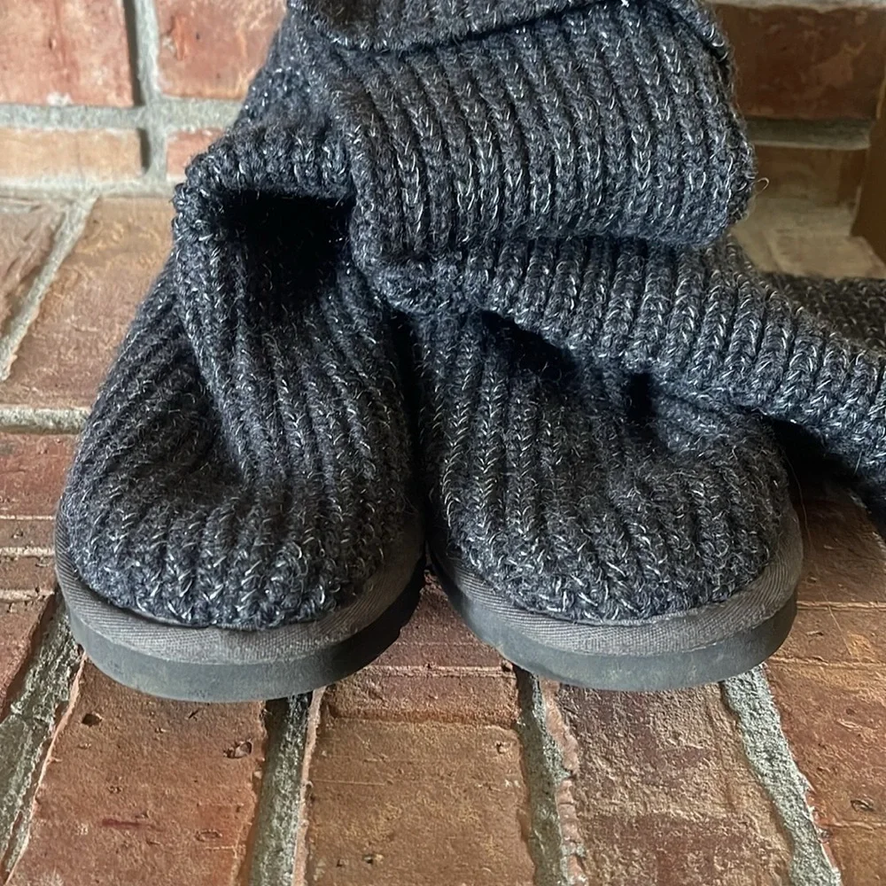 UGG Classic Cardy Button Detailed Dark Gray Knit Boots